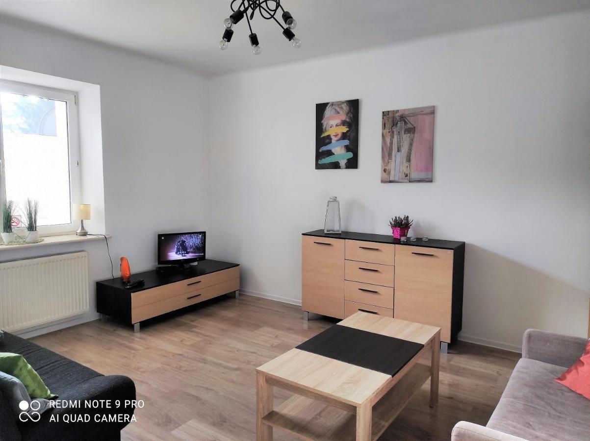 Ferienwohnung Studio Skarzyko Kamienna Skarżysko-Kamienna Exterior foto