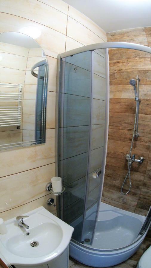 Ferienwohnung Studio Skarzyko Kamienna Skarżysko-Kamienna Exterior foto