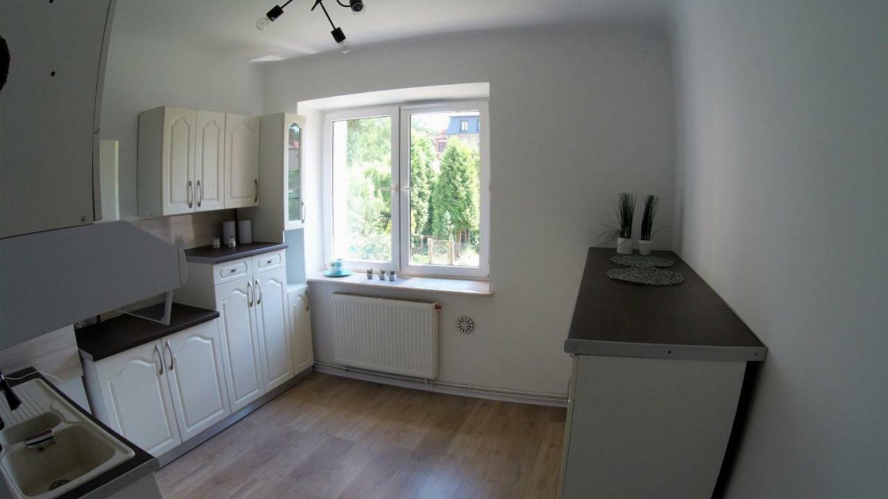 Ferienwohnung Studio Skarzyko Kamienna Skarżysko-Kamienna Exterior foto
